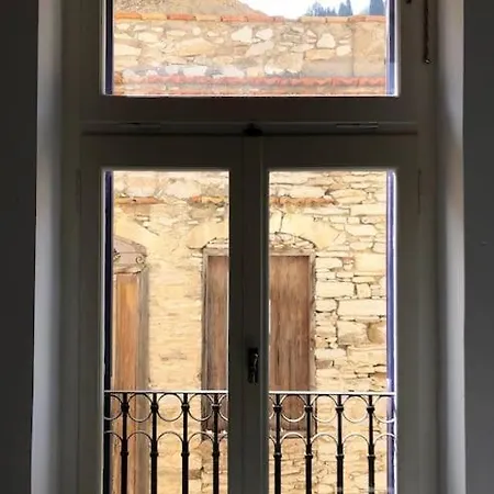 Apartment Exclusive - Prime Location Overlooking Harbour